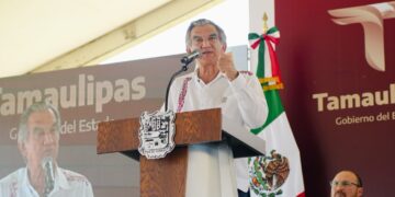 Américo Villarreal hace propia la demanda de justicia para Dafne; familia le da voto de confianza
