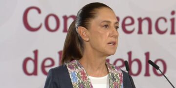 “Es seguro venir”, dice Sheinbaum ante la alerta de Reino Unido tras la muerte de cuatro personas en celebraciones en CDMX