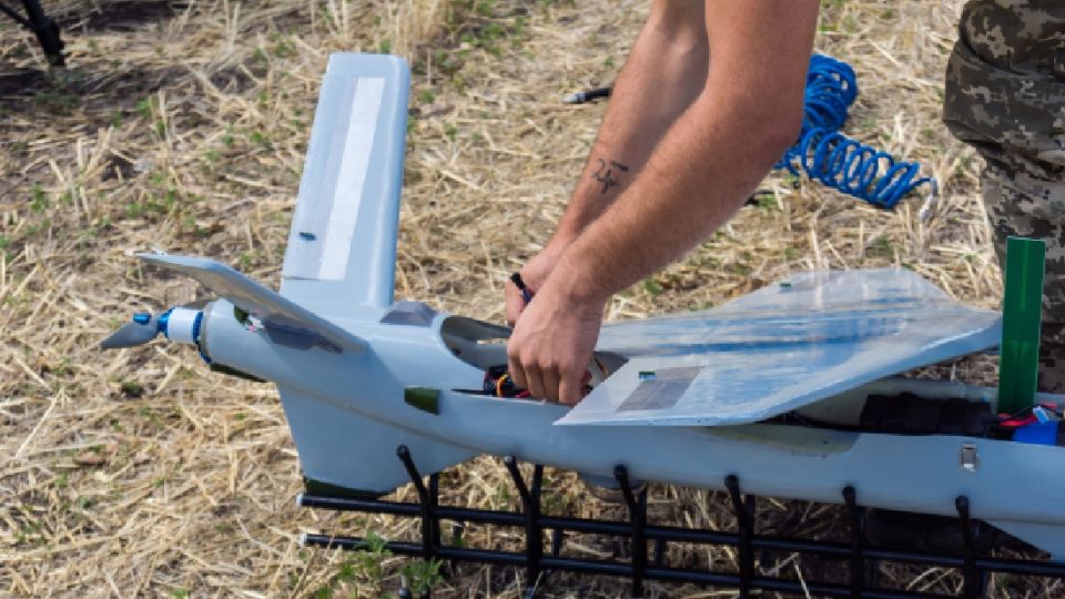 Ucrania ataca Moscú con 300 drones; autoridades rusas aseguran que fueron neutralizados
