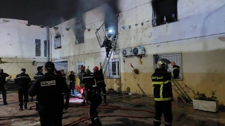 Tragedia en Argelia: incendio en fundación deja 11 niños muertos y 19 heridos