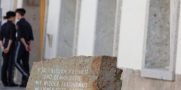 “Nunca más el fascismo”: la casa natal de Hitler se convierte en comisaría para impedir homenajes nazis