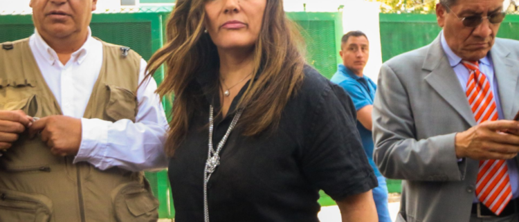 Nieta de Jorge González Camarena convoca a víctimas de despojo a formar ‘eslabón humano’