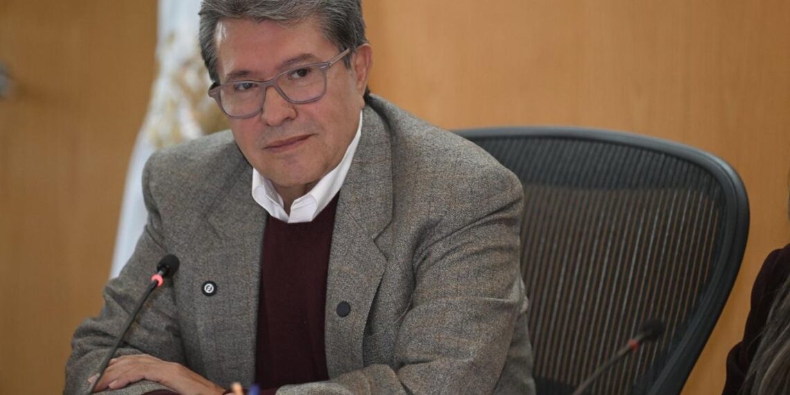 Los lineamientos para proteger derechos de audiencias no pueden rebasar el contenido de la ley ni de la Constitución Política: Ricardo Monreal