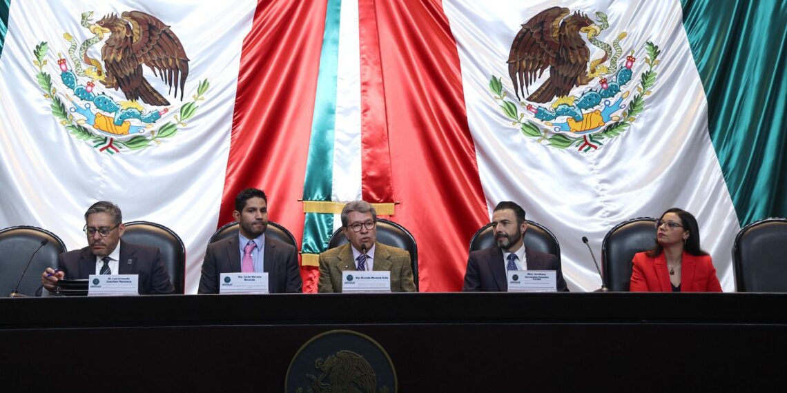 Comisión de Vigilancia recibe estados financieros auditados e informes académicos de 35 universidades públicas