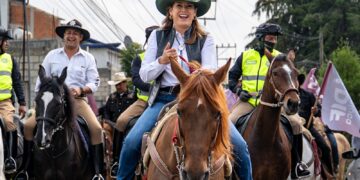 Suma Rocío Pegueros esfuerzos por personas con discapacidad en la «Cabalgata con Causa 2026»