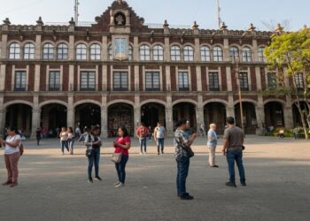 Convierte Gobierno Estatal La Plaza General Emiliano Zapata Salazar y Oficinas Públicas en zonas de internet abierto y atención transparente