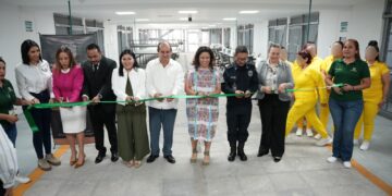 Abre camino Gobierno de Morelos para vincular economía y reinserción social mediante taller textil