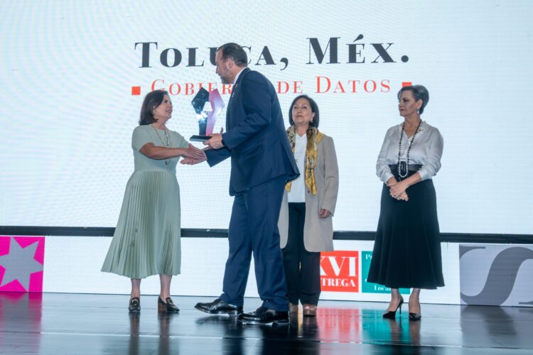 Recibe gobierno de Ricardo Moreno Premio a las Mejores Prácticas de Gobiernos Locales, por incorporar tecnología y análisis de datos en sus distintos programas