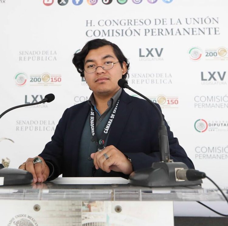 Julio Menchaca convoca a los tres Poderes a trabajar por Hidalgo: reconoció el trabajo del Tribunal Superior de Justicia para brindar certeza jurídica a las familias hidalguenses