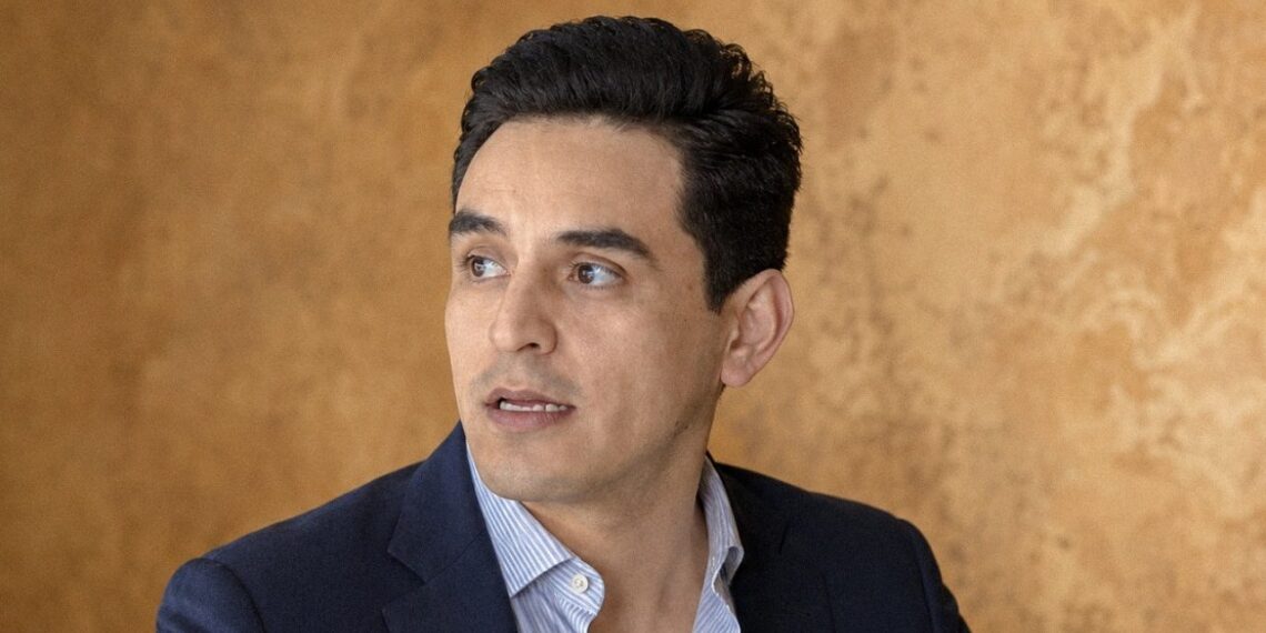 Efraín Evangelista Cortázar impulsa un modelo para que las empresas sobrevivan a sus fundadores