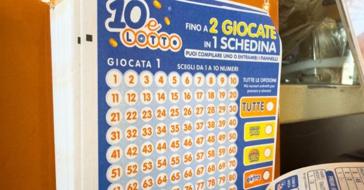 De la basura a la fortuna: rescatan billete premiado con un millón de euros en Italia