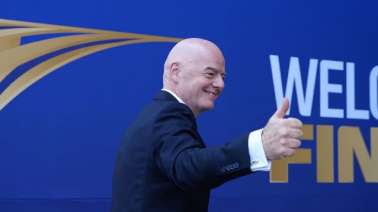 Infantino se tambalea: UEFA dice que perdió la confianza en el presidente de la FIFA tras fracaso del plan de privatizar los Mundiales
