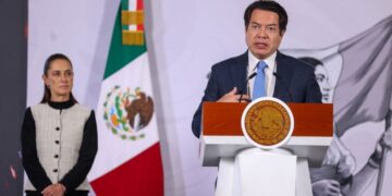 Mario Delgado, bajo la lupa del INE por presunta promoción de Sheinbaum con programas sociales