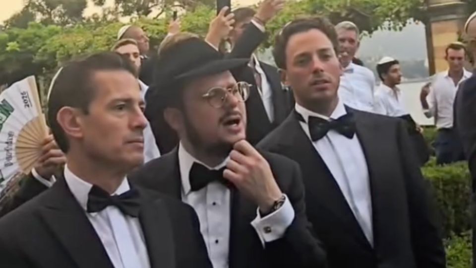 Reaparece Peña Nieto en boda junto al empresario israelí señalado de sobornar al expresidente para la compra de Pegasus
