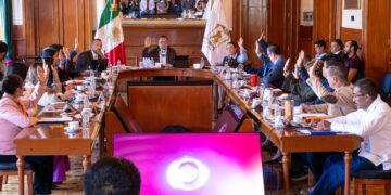 Condona Toluca pago de derechos a los artesanos del Alfeñique y participantes de la Feria de la Enchilada