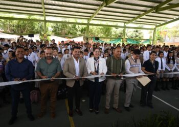 Entrega Gobierno de Morelos nueva techumbre para mejorar espacios educativos en Xochitepec