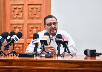 Mantiene Protección Civil restricciones preventivas en zona afectada del mercado Adolfo López Mateos