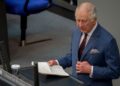 El rey de Inglaterra se reunirá con ejecutivos de empresas de IA tras advertencias sobre ralentizar su desarrollo