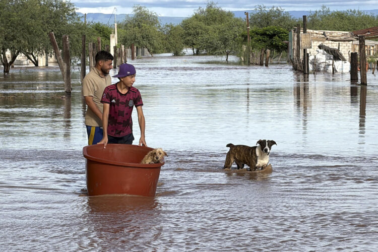 Huracán ‘Rachel’ provocará lluvias intensas y oleaje de hasta seis metros en el Pacífico