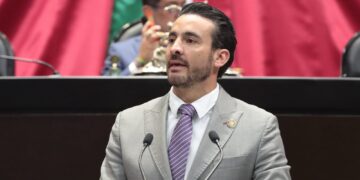 Piden sancionar a padres, madres o tutores que permitan la participación de menores en actividades delictivas