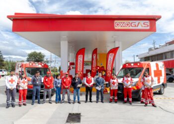Amplía OXXO GAS su apoyo humanitario mediante distribución de combustible para servicios de emergencia