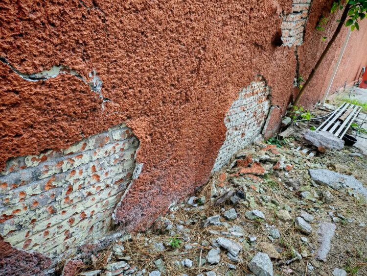 Niños con discapacidad en riesgo por daño estructural en escuela, denuncia concejal de Azcapotzalco