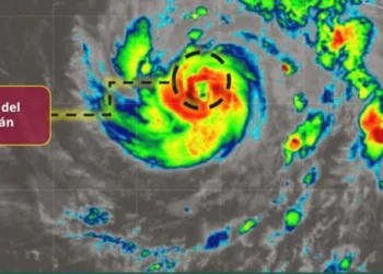 «Trudy» se intensifica a huracán categoría 3 y se prevén fuertes lluvias en las costas del Pacífico